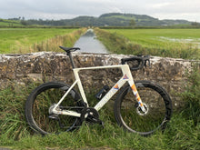 Load image into Gallery viewer, Ascent Aeroo Handlebars