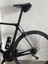 Load image into Gallery viewer, Giant TCR Seatpost Carbon Repair
